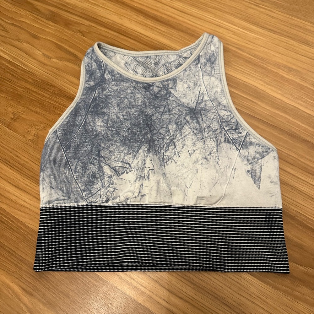 Lululemon ebb to train bra!